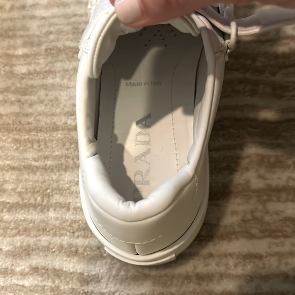 Prada Wheel sneakers with straps - Picture 3 of 7